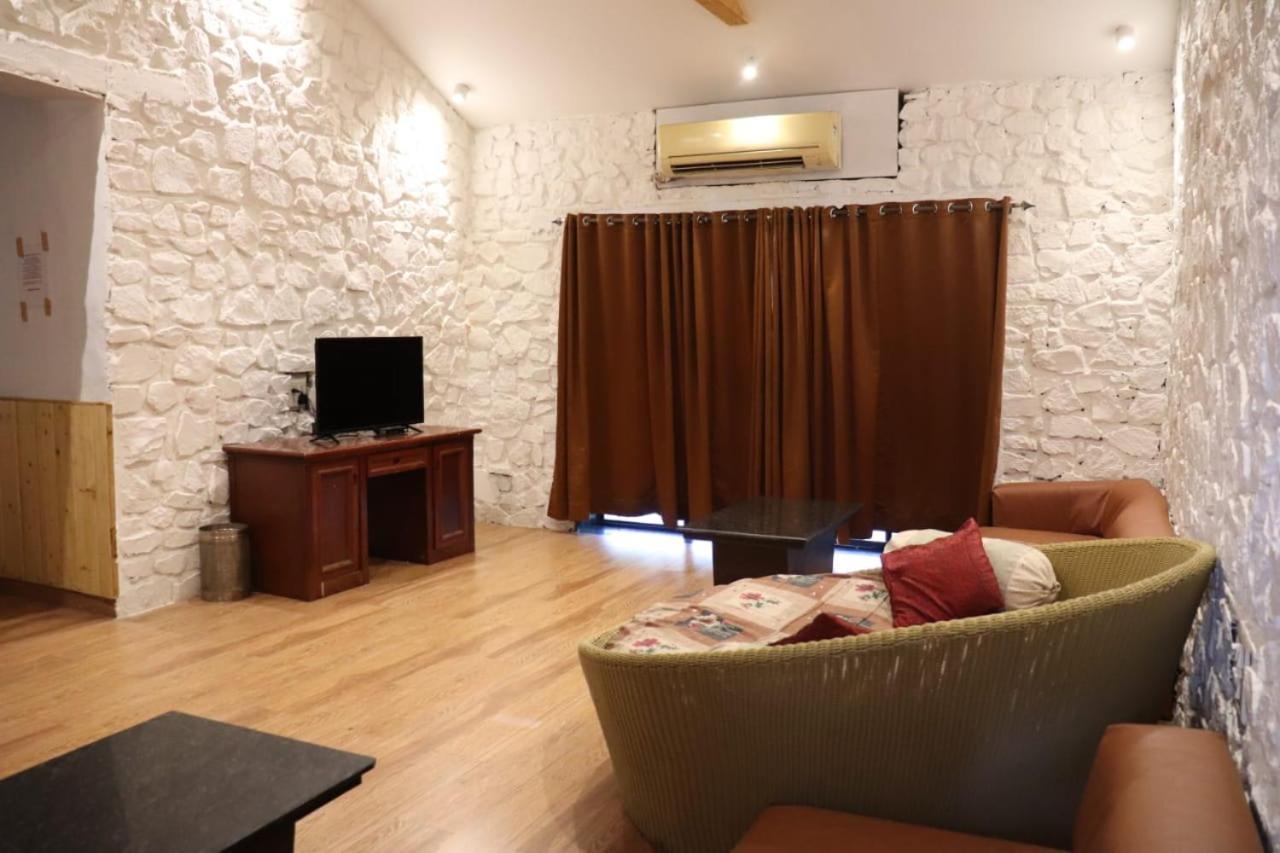 Trident Villas & Holidays Igatpuri Exterior photo
